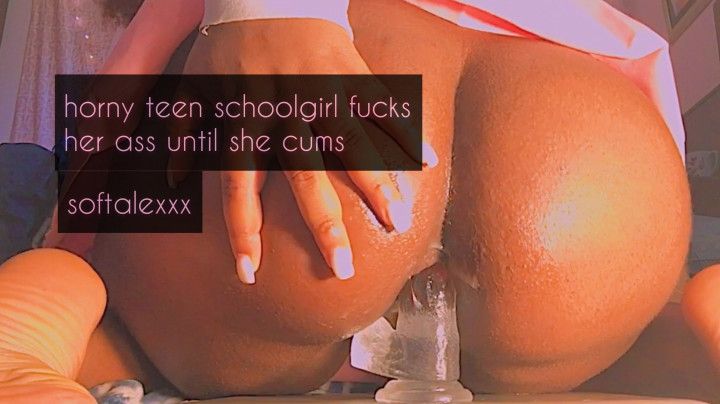 Horny School Girl Does Anal