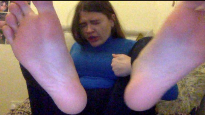 High pitched SNEEZING and bare soles