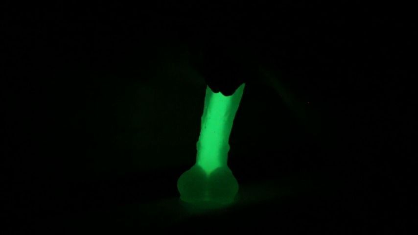 Blowjob and dildo glow in the black