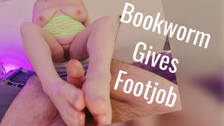 Bookworm Gives Footjob