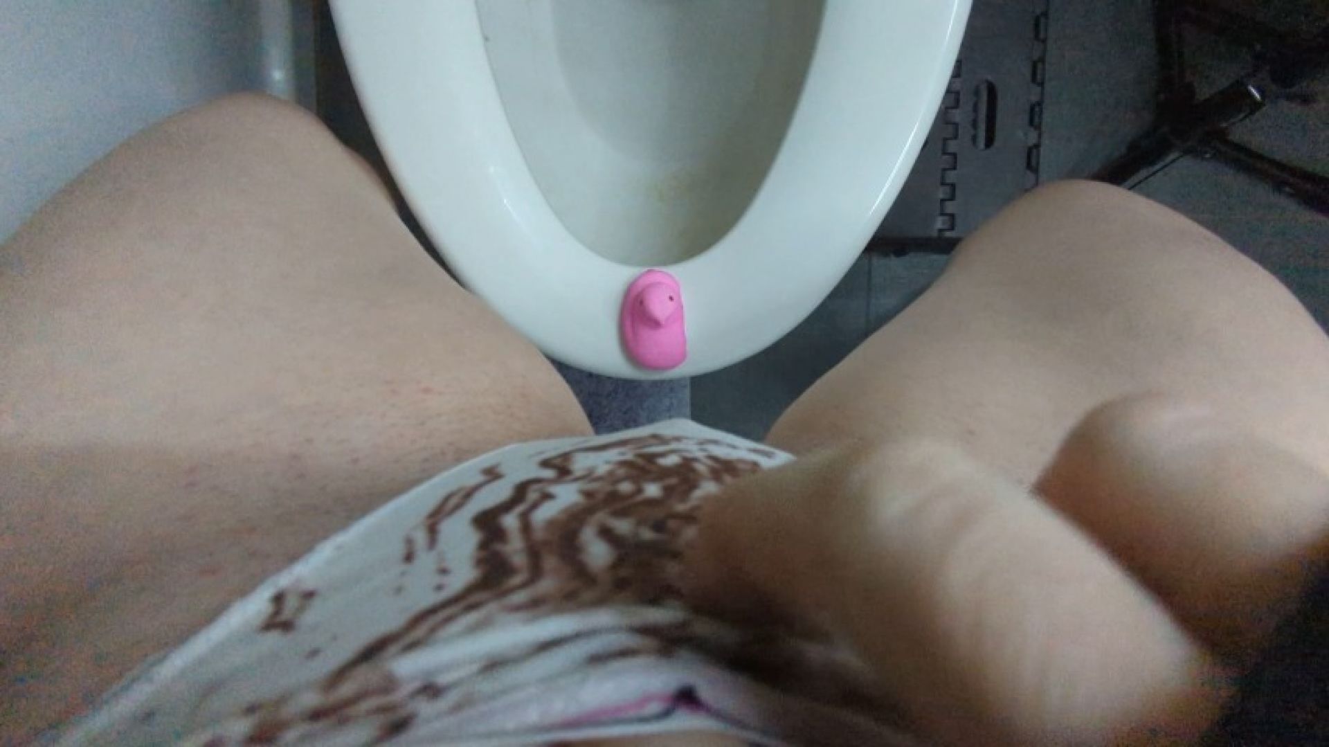 Pee Soaking Three Peeps in Toilet Compilation