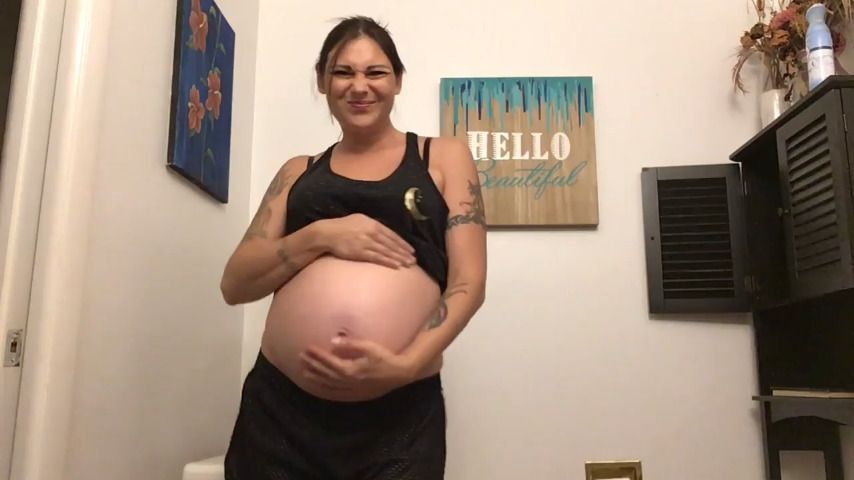 Pregnant and Desperate to Pee