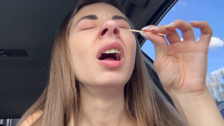 Snotty sneezing in the car custom video