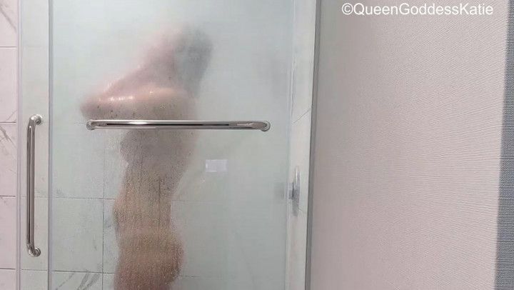 Hiding out watching your sexy MILF shower