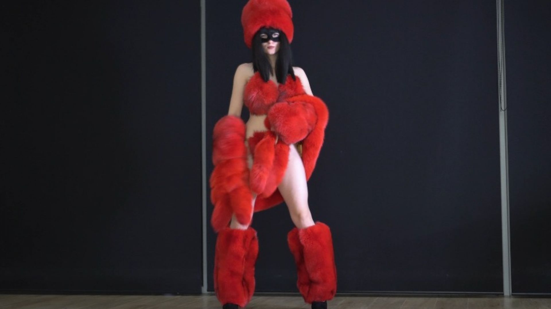 Crazy fuck in sexy red fur lingerie! Fur coat, fur-suit