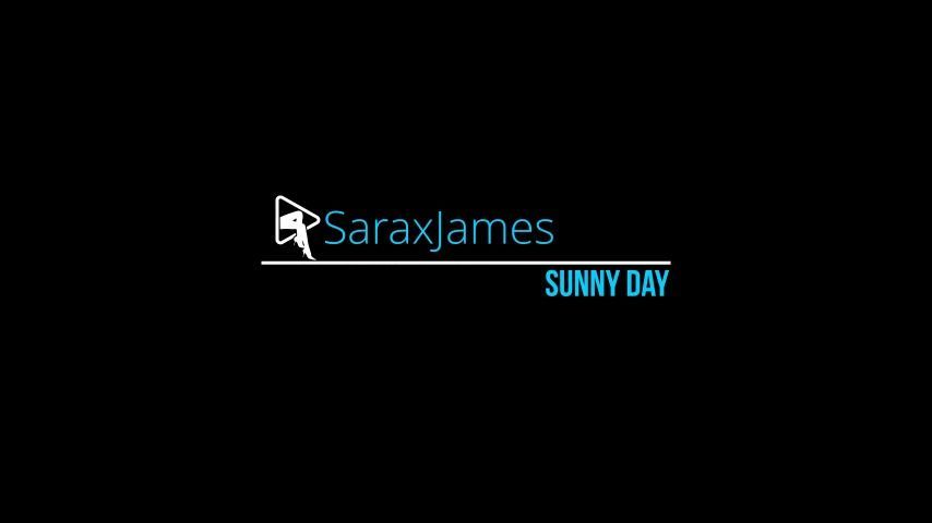 Saraxjames | playing under the sun