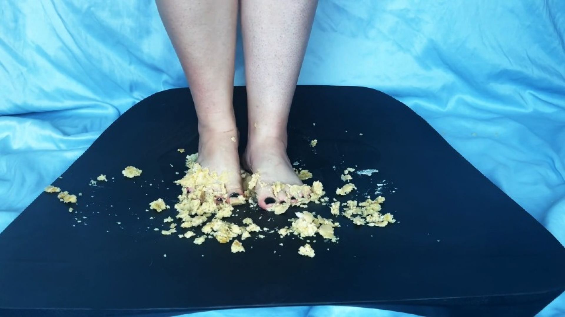 Cookie dough feet play and toe sucking