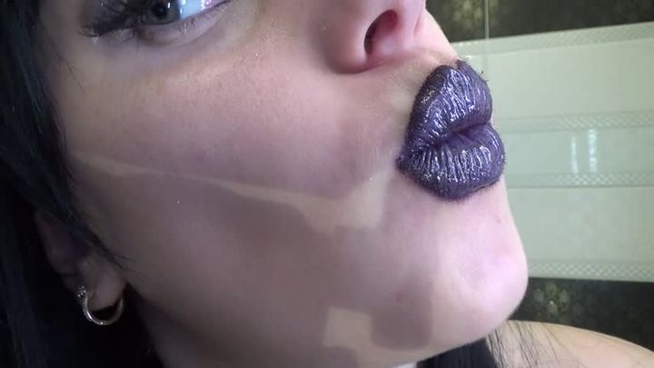 Purple glossy lips! Kissing and duckface
