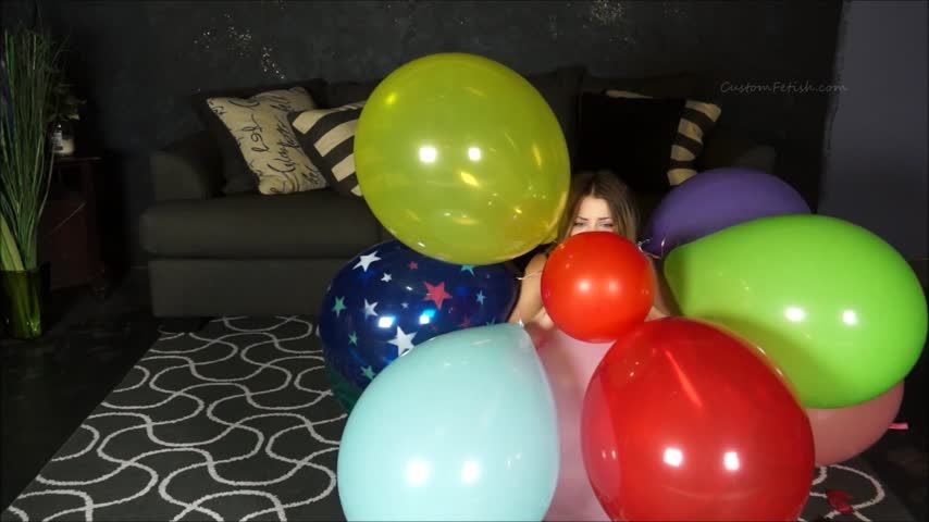 Scared Amber Pops Balloons for BF