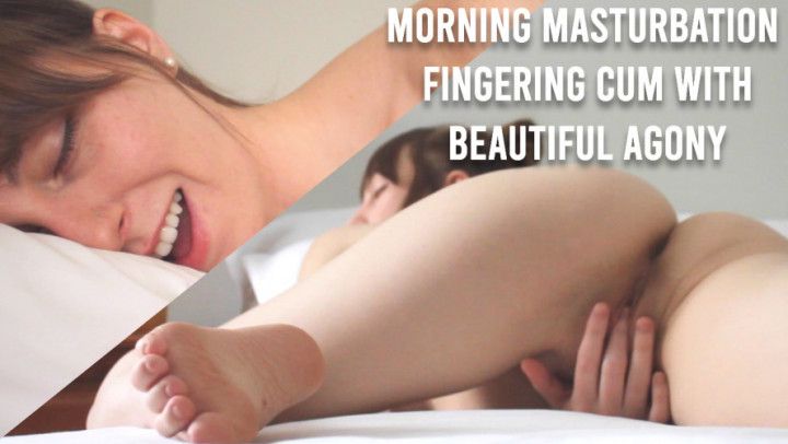 Morning Masturbation / Fingering