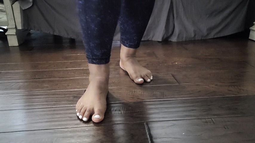 Barefoot Line Dancing