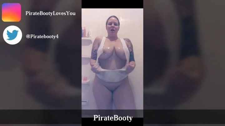 Oiled Up Pirate Pussy