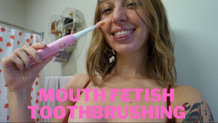 773. Mouth Fetish Toothbrushing