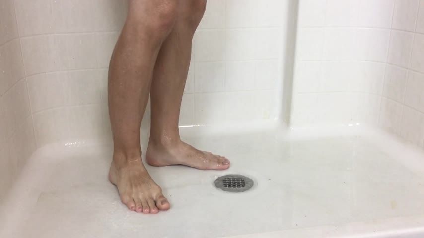 Shower Footish