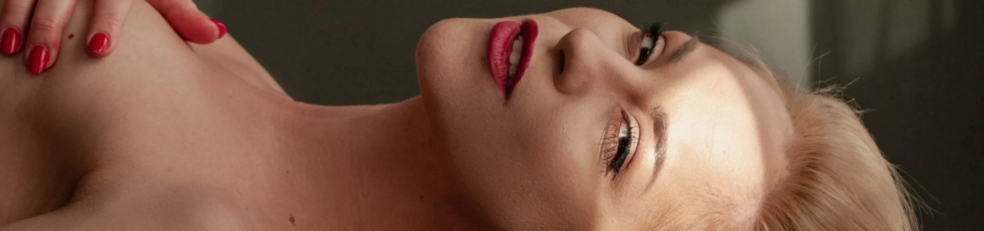 Scheduled show banner