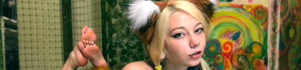 Naughty games with the wonderful switch fetish Sansarela show image