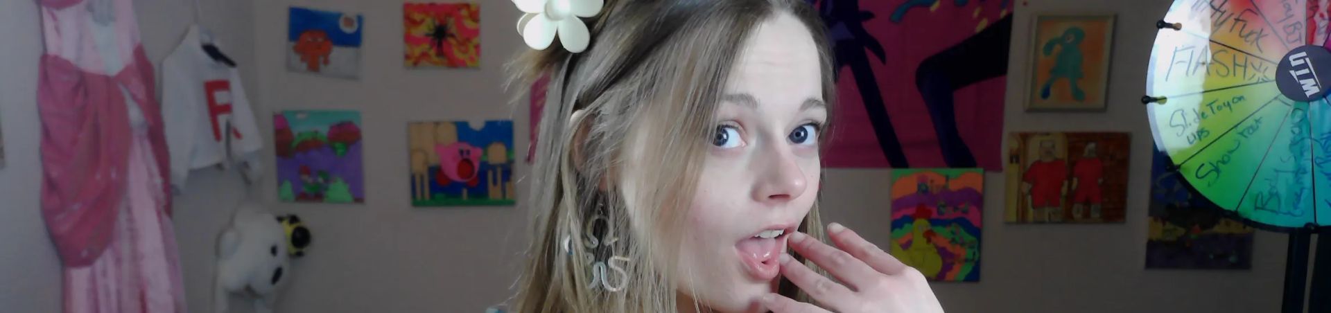 Scheduled show banner