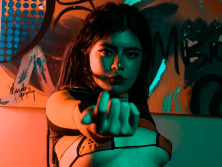 NinaSawyers session image