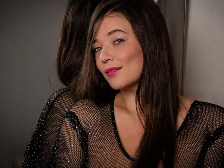 RoseTaylorLA session image