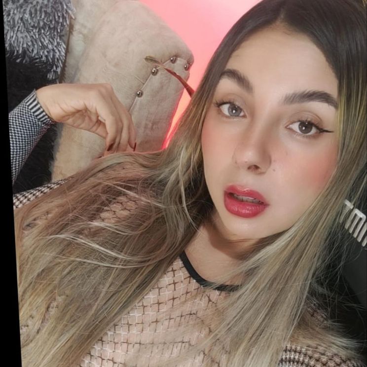 Abril001 session image