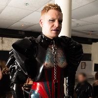 Anal_Latex_Slut avatar