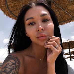 BadBabeDeluxe avatar