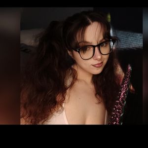 https://img.manyvids.com/o/v1/https%3A%2F%2Fcdn5.m...