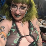 Curvy Siren avatar