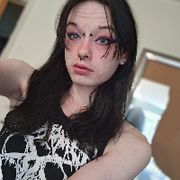 GothicBimbo avatar