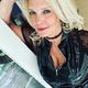 Hotwifeblondie2 Avatar