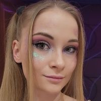 KIra_Hearts avatar