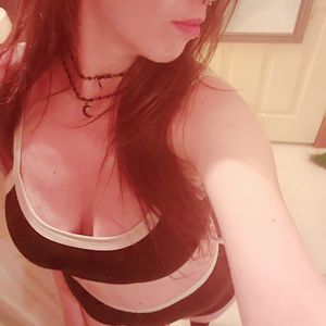 Kinkykitty220 avatar