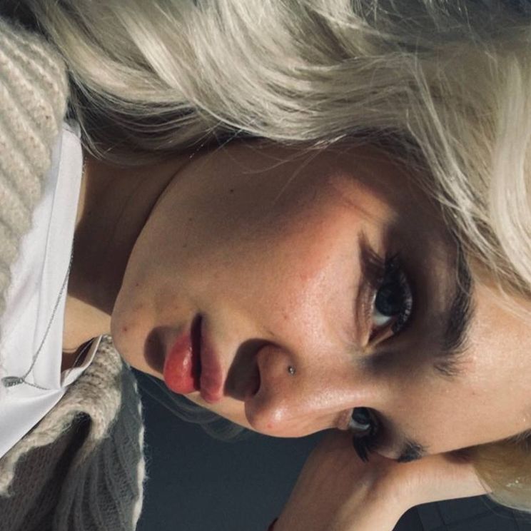 LaraBill session image