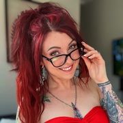 Lizzi Blake avatar