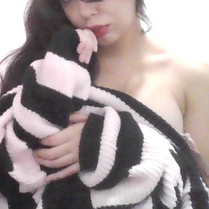 LolaBloom96 avatar