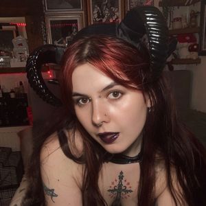 LunaBunnyBliss avatar
