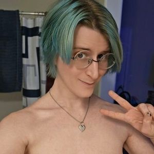 Alexa Readmen avatar