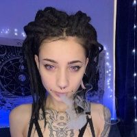Nikki_Evans avatar