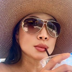 PetiteThai avatar