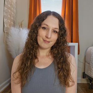 Lizzy Maestro avatar