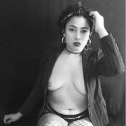 Queena18 avatar