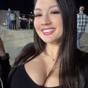 Sexyburnette81 avatar
