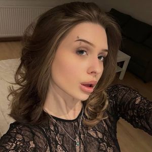 SoftlyNika avatar