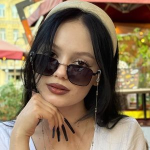 AnyStarr avatar