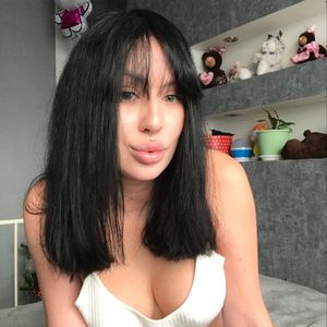 alina_manyvids avatar
