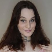Lucy Luxx avatar