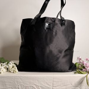 Large Shoulder Tote Bag Spacious Everyday Design
