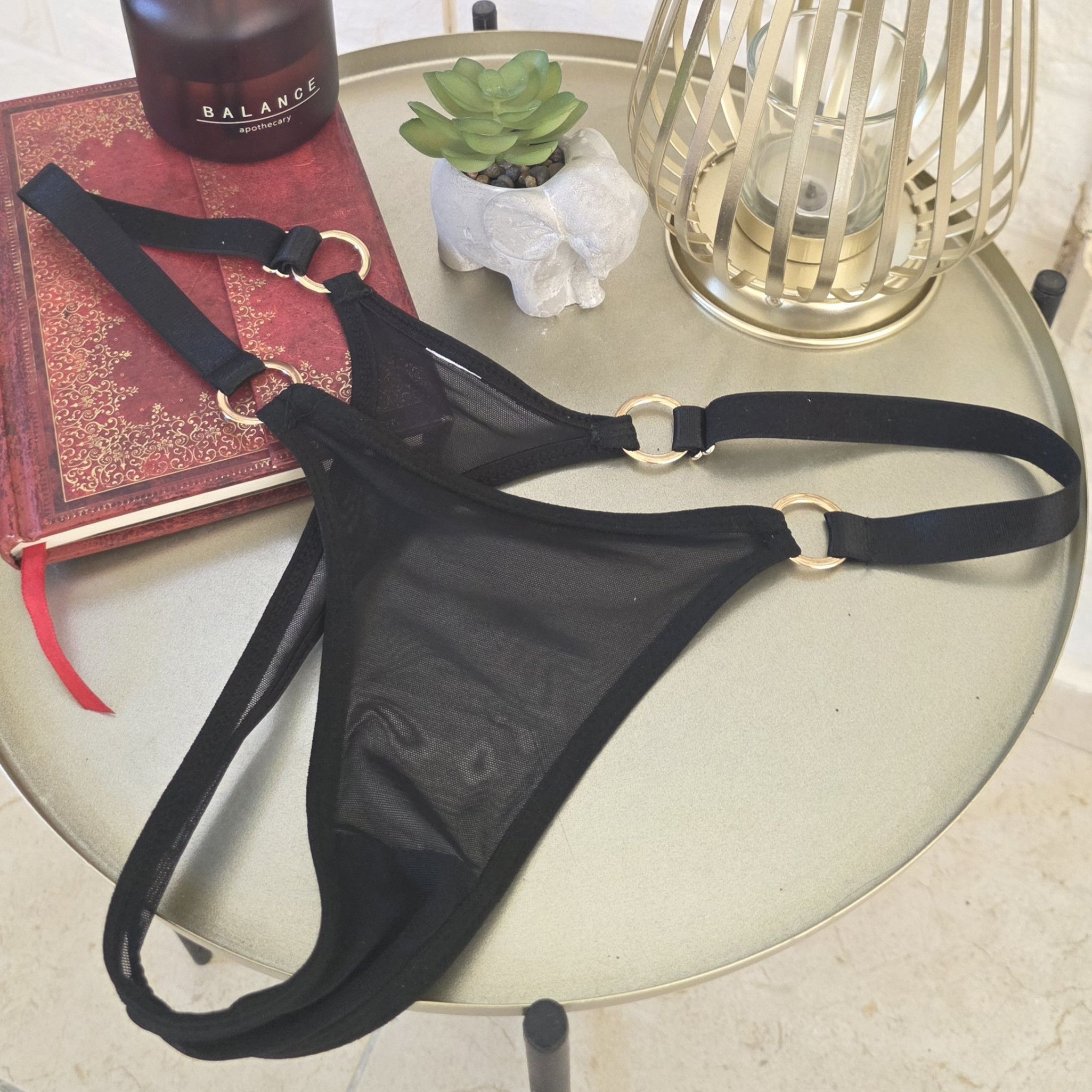 Black Mesh Ring String