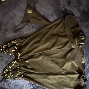 Black with jewels and thong yeddy