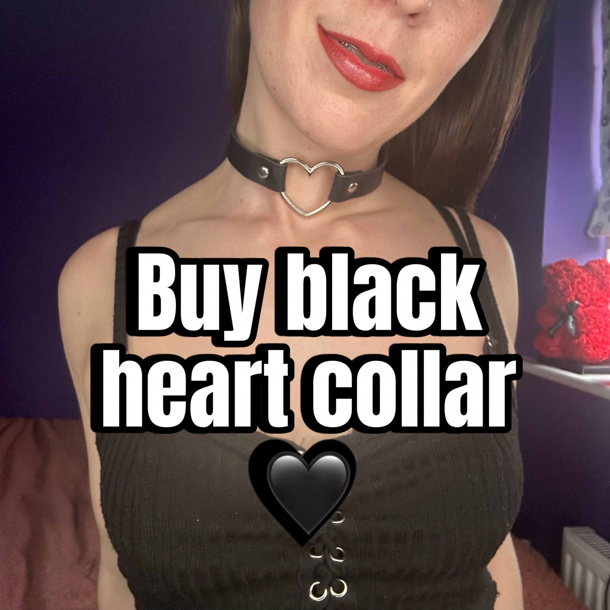Buy black heart collar